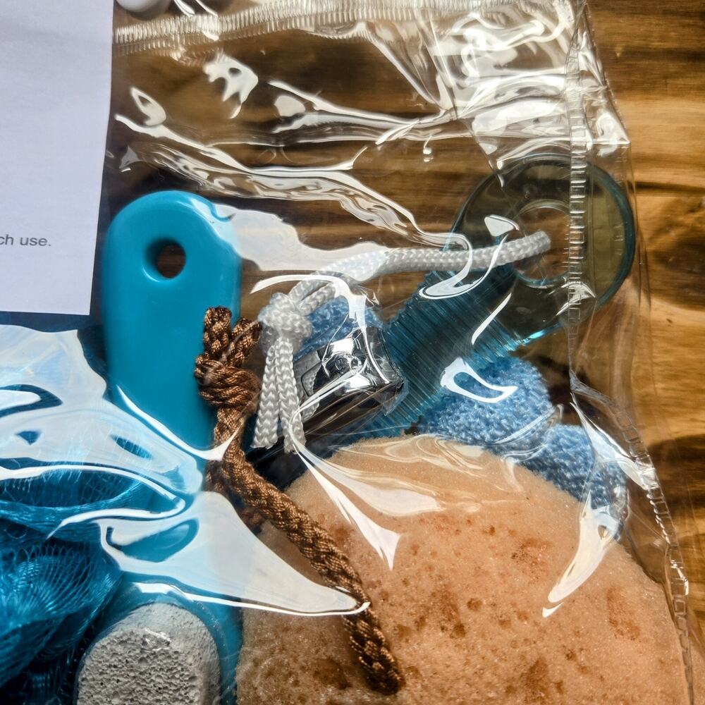 Bath Shower Dry Skin Exfoliating Gift Set 7 Pieces NEW - Picture 3 of 4